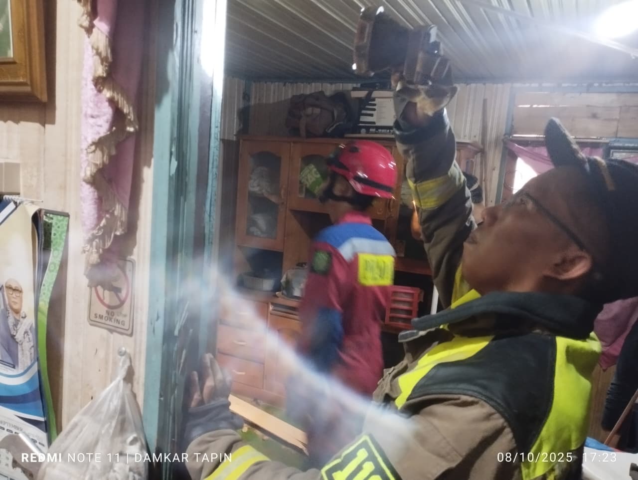 Melaksanakan Giat Non Kebakaran. (Animal Rescue)